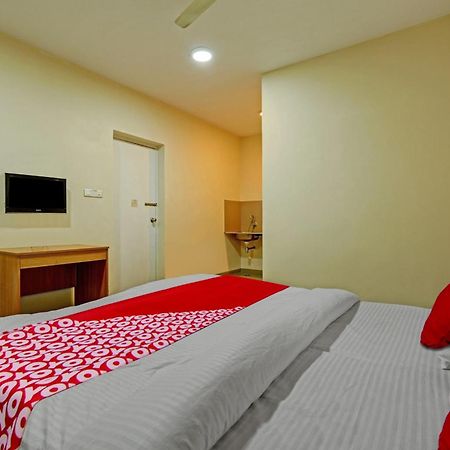 Super Hotel O Indra Suites Maisur Dış mekan fotoğraf